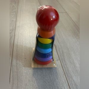 Melissa & Doug Classic Toy “Rainbow Stacks”.  8 Brightly Colored Pcs. NEW 18 mos